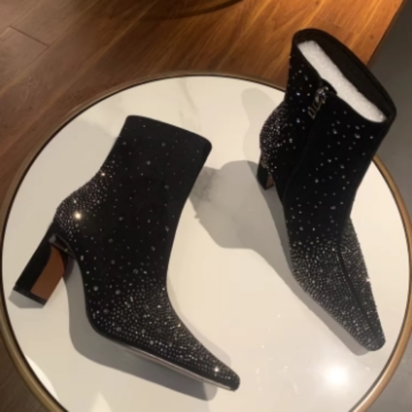 women shoes Heels - Picture 2 of 4